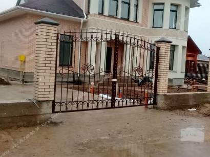 Кованые ворота Арт.ВХК-138 купить в Москве